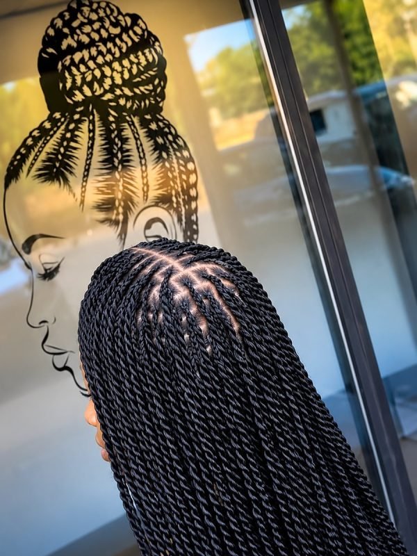 Knotless twists by Mouna Hair Braiding and Weaves